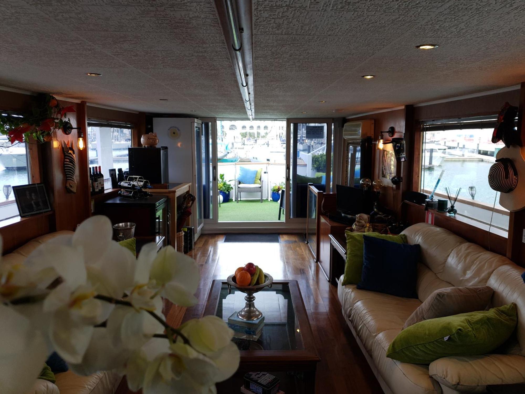 Jasmine Coral Jay Boutique Boatel Ocean Village Gibraltar Cameră foto