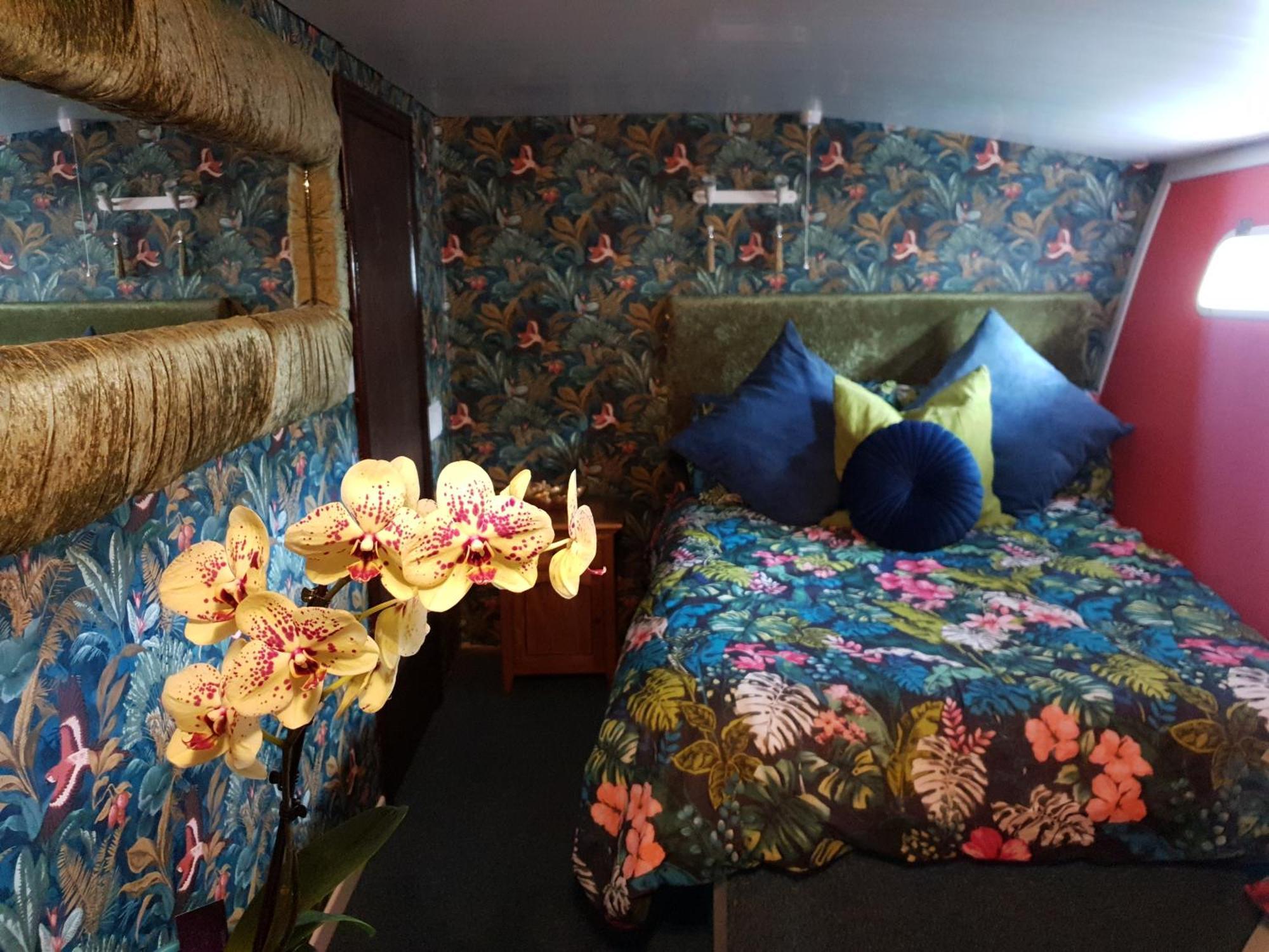 Jasmine Coral Jay Boutique Boatel Ocean Village Gibraltar Cameră foto
